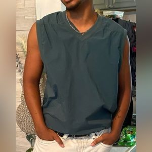 Vintage NIKE Golf Vest Mens L Green V-Neck Sleeveless Pockets Windbreaker Poly​